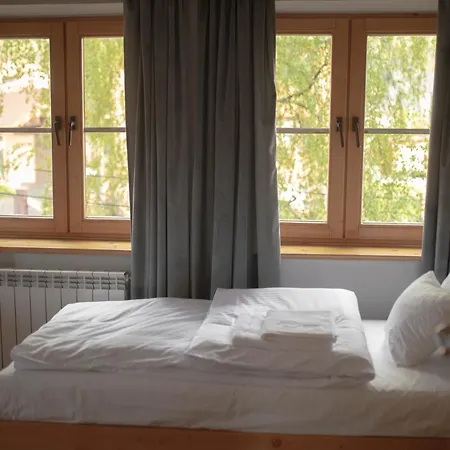Hotel Zarliwe Klimaty - Gosciniec *