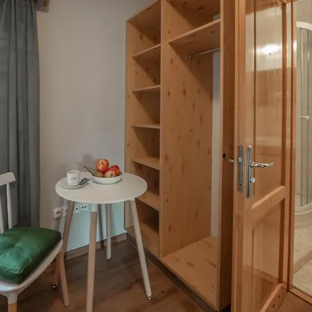 Zarliwe Klimaty - Gosciniec מלון