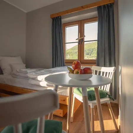 Hotel Zarliwe Klimaty - Gosciniec *