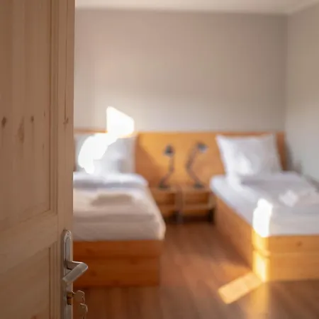 Zarliwe Klimaty - Gosciniec מלון מידז'יברודז'י ז'יוויקי