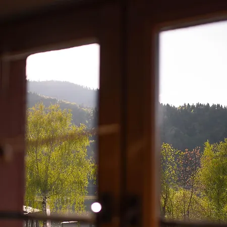 Zarliwe Klimaty - Gosciniec מלון *