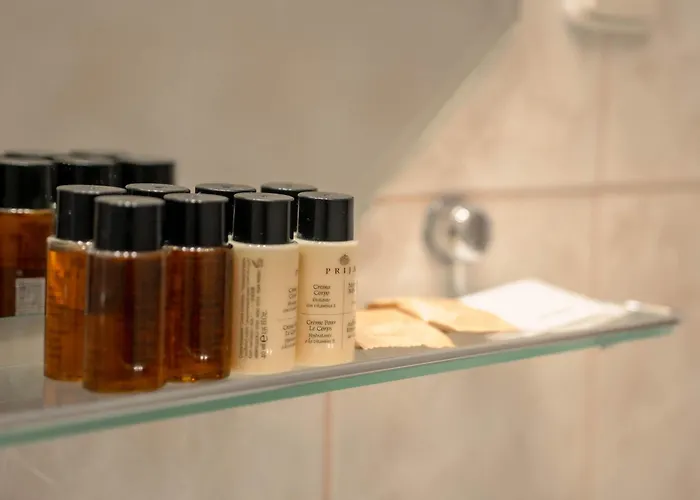 Hotel żarliwe Klimaty - *